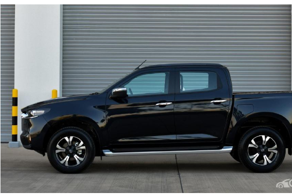 รวมราคา New Mazda BT-50 ลดลงเป็นแสน ทำลายสถิติเป็นรถกระบะตัวท็อปที่ถูกสุดในไทย