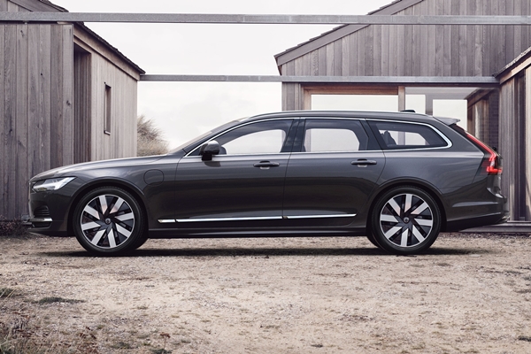 Volvo นำร่องขายแต่เอสยูวีในสหราชอาณาจักร ส่วนไทยยันขายหมดแต่เปลี่ยนมาไฟฟ้า