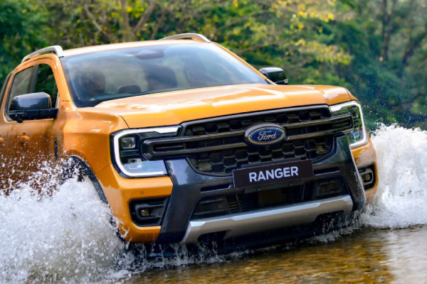 Ford Ranger Wildtrak ลดราคาเหลือ 999,000 บาท และรุ่นย่อยอื่นๆ ได้ส่วนลดอย่างโหดทุกรุ่น
