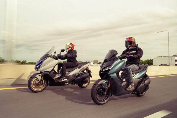 Zontes 350E & 350D สกู๊ตเตอร์น้องใหม่สมรรถนะจัดเต็มที่สุดในคลาส!