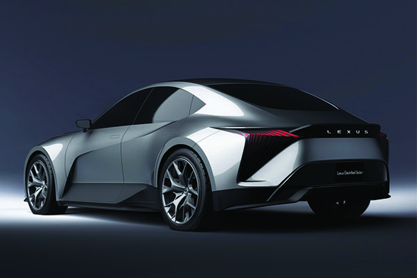 Lexus ยัน อนาคตมีรถทุกแบบ พร้อมแพลทฟอร์มอีวีของตัวเอง มุ่งหาโอกาสอื่น ไม่หวังพึ่ง Toyota