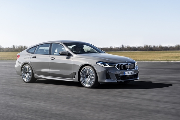 BMW มุ่งหน้าสู่อนาคตแห่งการขับเคลื่อน เสนอที่สุด พลังแห่งทางเลือกภายใน Motor Expo 2021 นำโดย BMW 630i GT M Sport