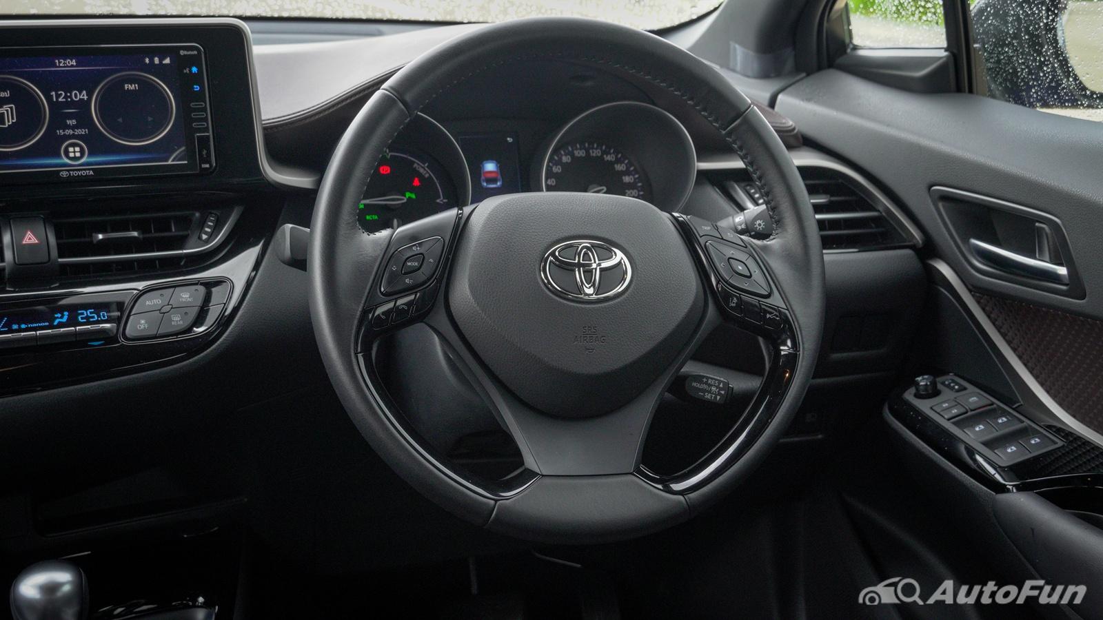 Interior Image 4