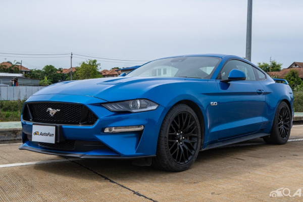 Ford Mustang ให้ดอกเบี้ย 0% กับราคาเริ่มต้น 3.799 ล้านบาท ล้างสต็อคเตรียมต้อนรับรุ่นใหม่