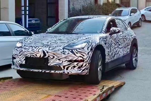 เฟคนิวส์!? ภาพหลุด Tesla Model 2 คือรถอะไรกันแน่