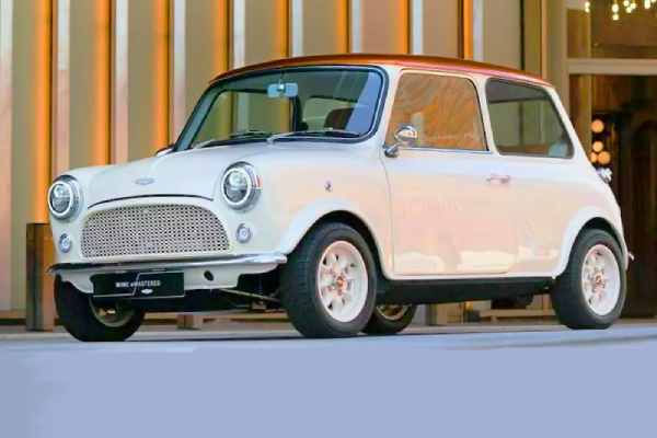 Mini eMastered มันคือรถเก่าแปลง EV ให้วิ่งได้ 177 กม. ขายราคาเท่ากับรถสปอร์ตรุ่นใหม่
