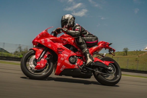 CFMoto เผยตัว Sportbikes สมรรถนะสูงรุ่นใหม่ในงาน CFMoto Day ปี 2023