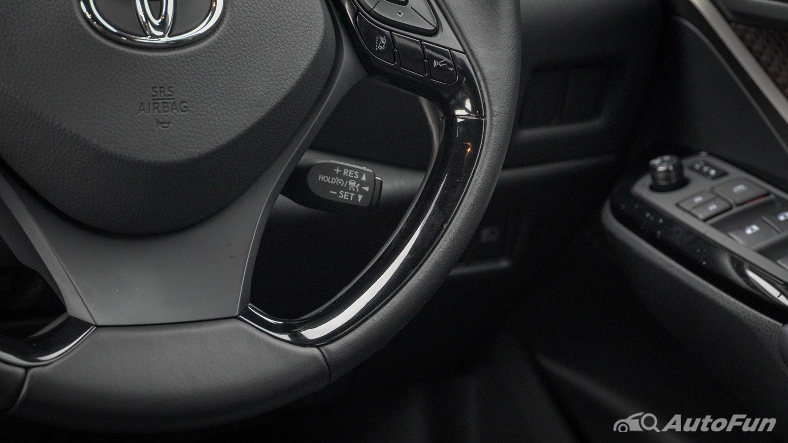 Interior Image 10