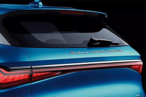 BYD เลิกใช้ ‘Build Your Dreams’ ติดท้ายรถที่ขายในยุโรป หลังฟังความคิดเห็นของลูกค้า