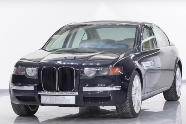 เปิดกรุของหายาก BMW ZBF 7er นี่คือต้นกำเนิดกระจังหน้าฟันหนูขนาดมโหฬารในปัจจุบัน