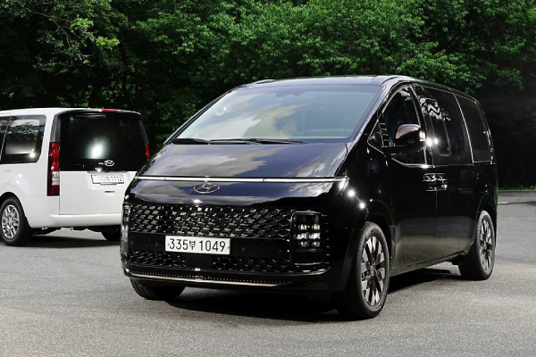 2022 Hyundai Staria เปิดตัวไทย 9 ก.ค.นี้ ทำไมเราคาดว่าขายราคา 2,000,000 บาท มีคำตอบที่นี่